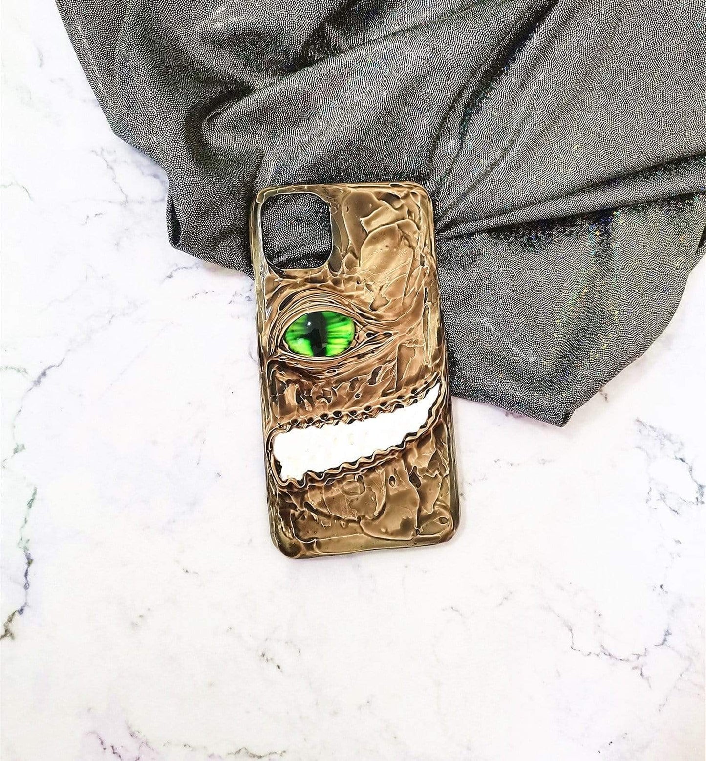 Smiling Cat Handmade Designer iPhone Case For All iPhone Models - techypopcom