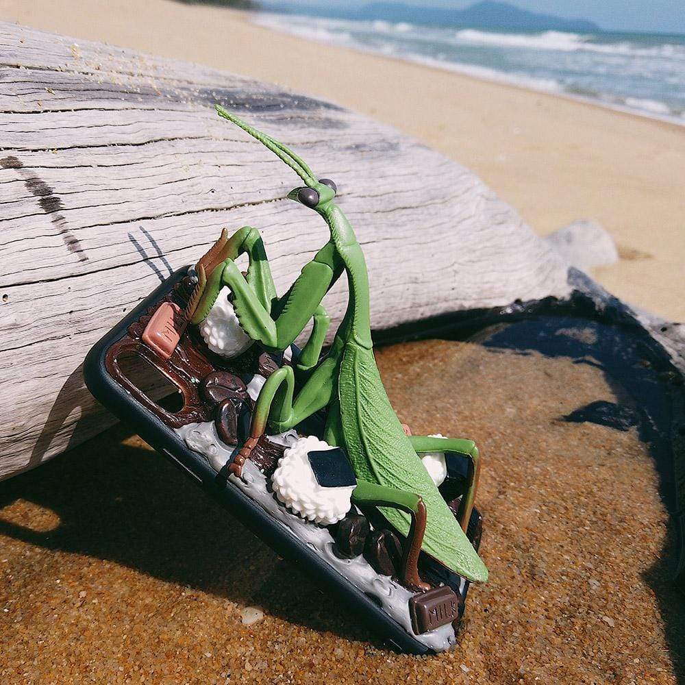 The Green Mantis Handmade Designer iPhone Case For iPhone 12 SE 11 Pro Max X XS Max XR 7 8 Plus - techypopcom